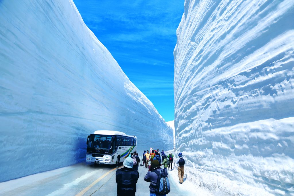 สัมผัสความเย็น Japan Alps กำแพงหิมะ 2020 pointofviewtravel 2